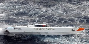 Speedboot weiß Cranefields Wine